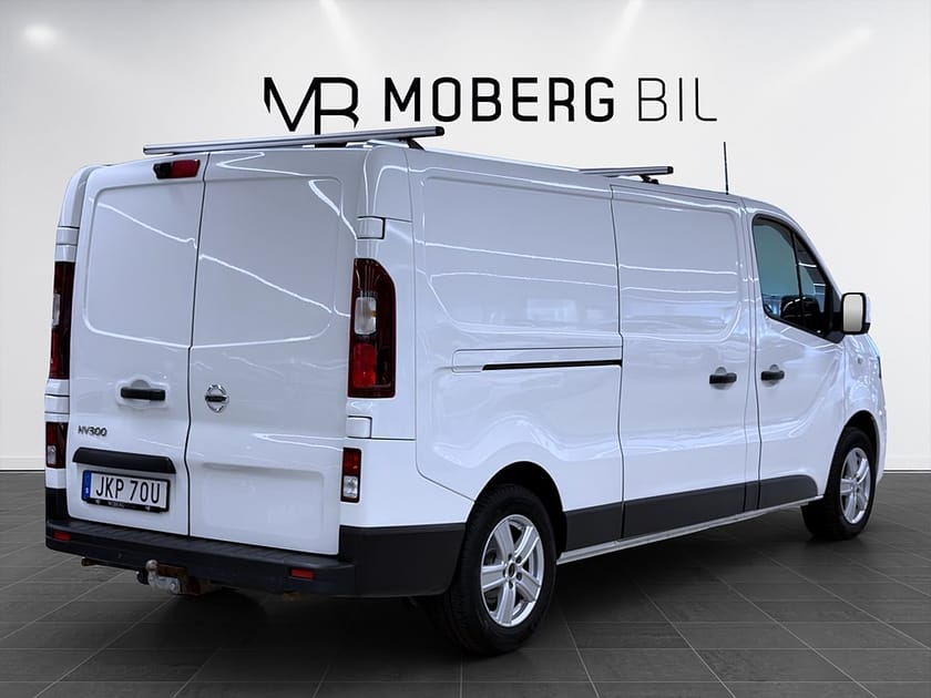Bild 4 av Nissan NV300 Skåpbil 2.9t 145hk L2H1 Drag B-Kamera Värmare