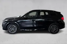 Thumnail bilde 1 av BMW iX1 xDrive30