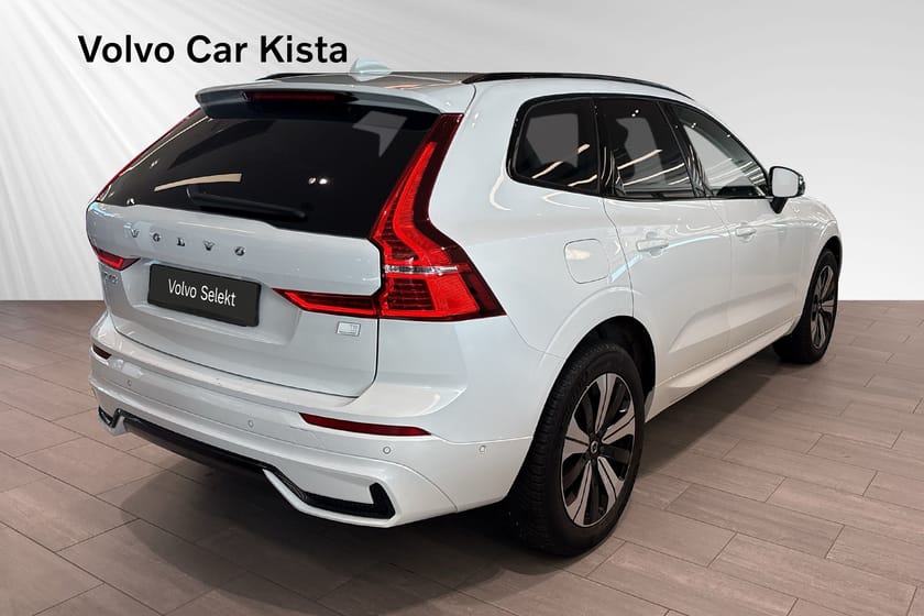 Bild 5 av Volvo XC60 Recharge T8 Plus Dark 360Kamera Pano H/K