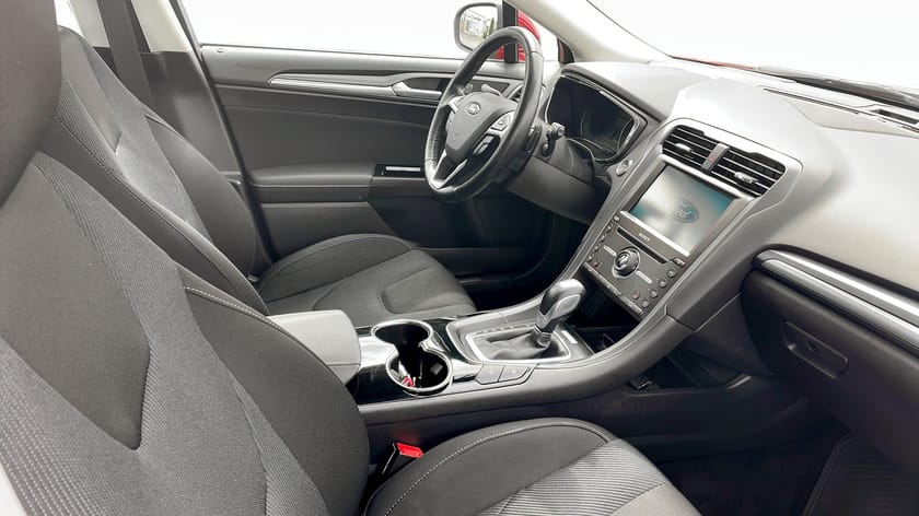 Bild 3 av Ford Mondeo Kombi Titanium 2.0 TDCi AWD 180hk