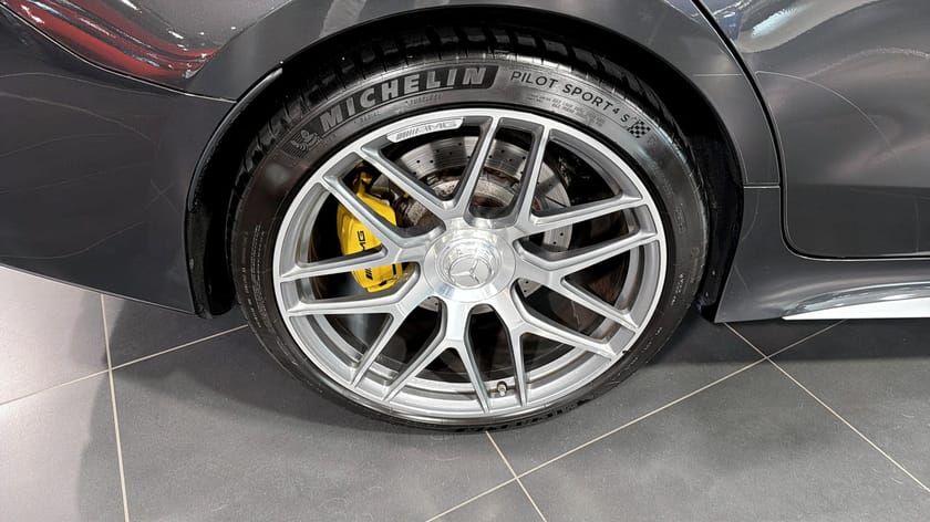Bild 4 av Mercedes-Benz AMG GT 63 S  Coupé 4MATIC+