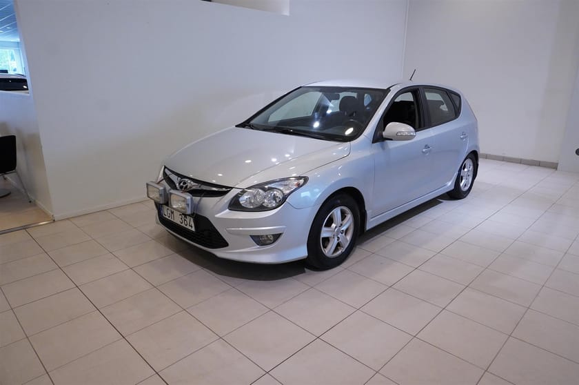 Bild 4 av Hyundai i30 5d 1.6 CRDi 116hk Business Dragkrok