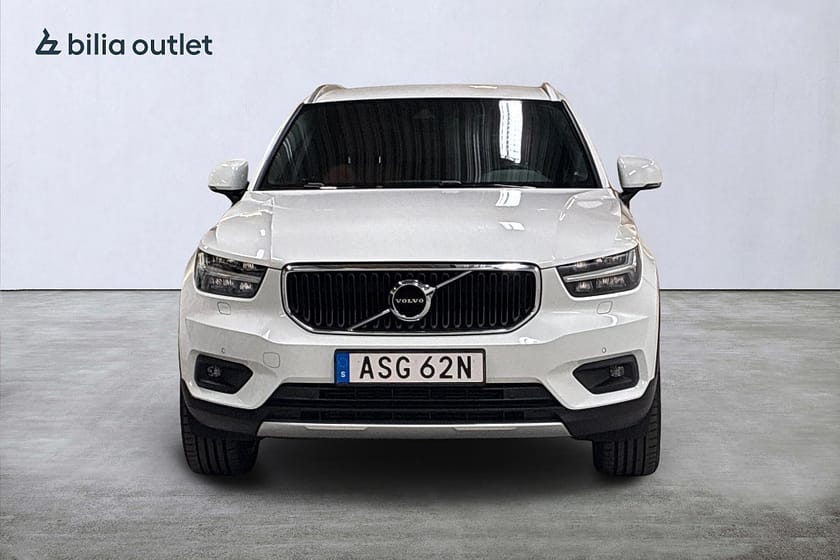 Bild 3 av Volvo XC40 T4 AWD Momentum Adv Edt 190hk Navi Drag BLIS Carplay
