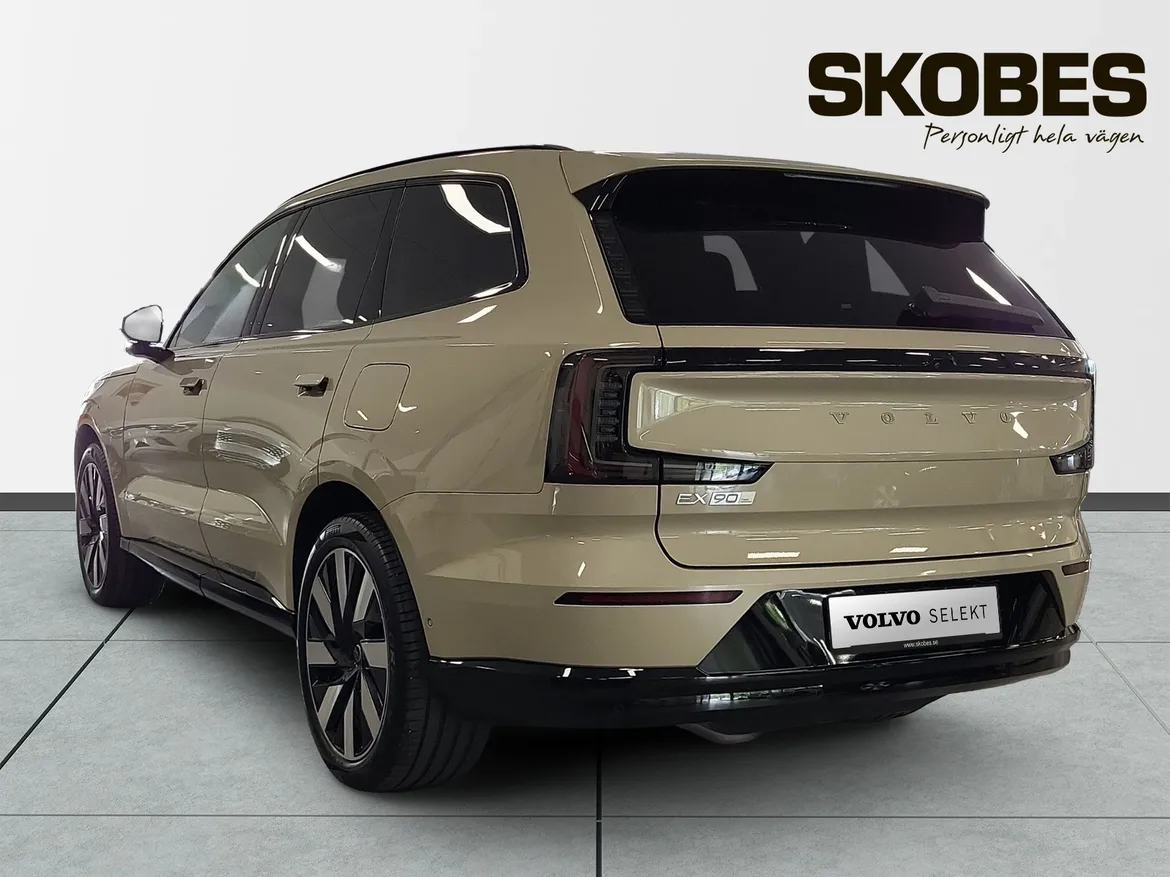 Volvo EX90