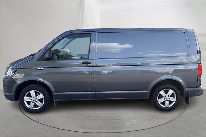 Bild 2 av Volkswagen Transporter T6 2.0 TDI BMT Skåp (150hk) Verkstad