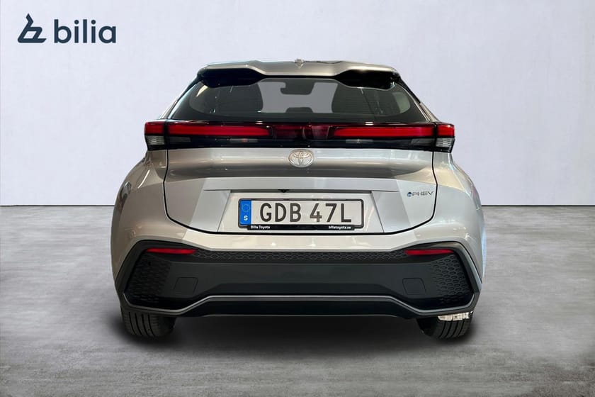 Bild 5 av Toyota C-HR PHEV 2,0 Laddhybrid Active Värmare Moms