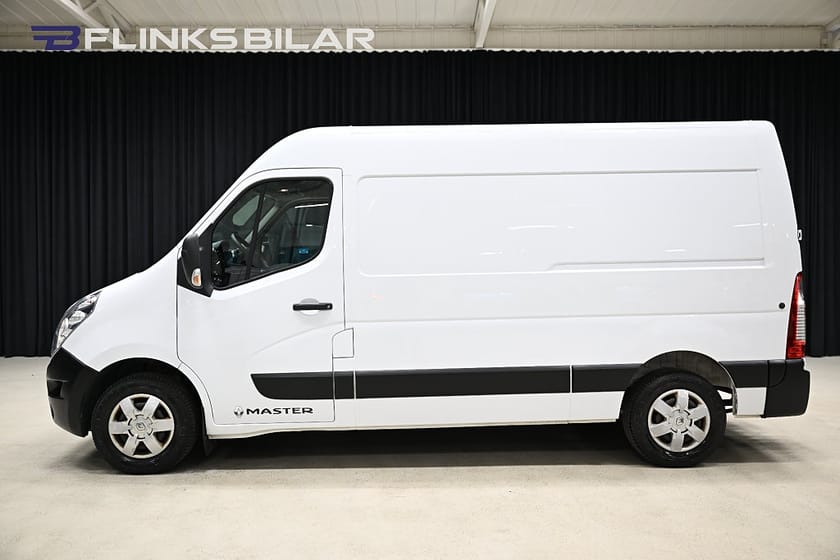 Bild 2 av Renault Master 170HK L2H2|Inredd|Drag|Värmare|GPS|Backkamera|Leasbar