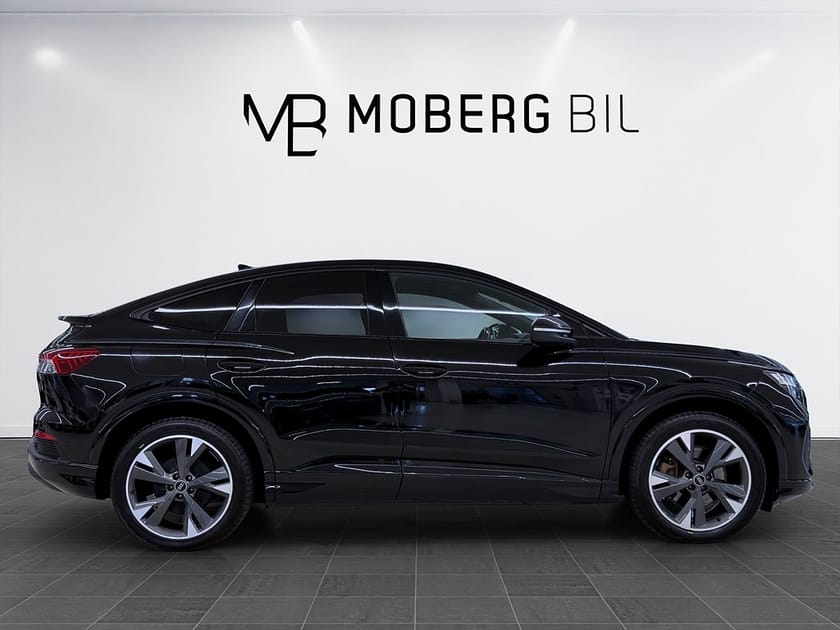 Bild 3 av Audi Q4 50 Sportback e-tron quattro 299hk Comfort Drag CarPlay