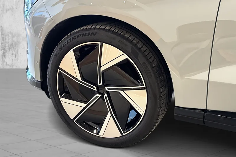 Volvo EX90 Twin Motor Performance bilde 5