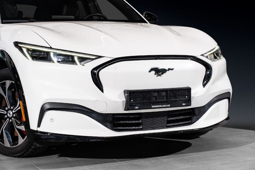 Bilde 2 av Ford Mustang Mach-E Long Range AWD 540km App P.varmer Acc B&O 360Kam++