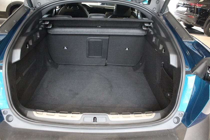 Bild 5 av Peugeot 408 PureTech 130Hk GT Drag Backkamera