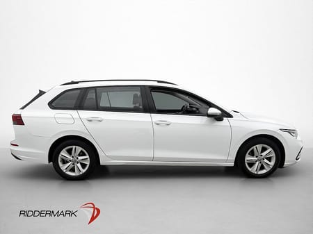 Volkswagen Golf Sportscombi 1.5 eTSI 150hk Rattvärme CarPlay 1-Äga Moms