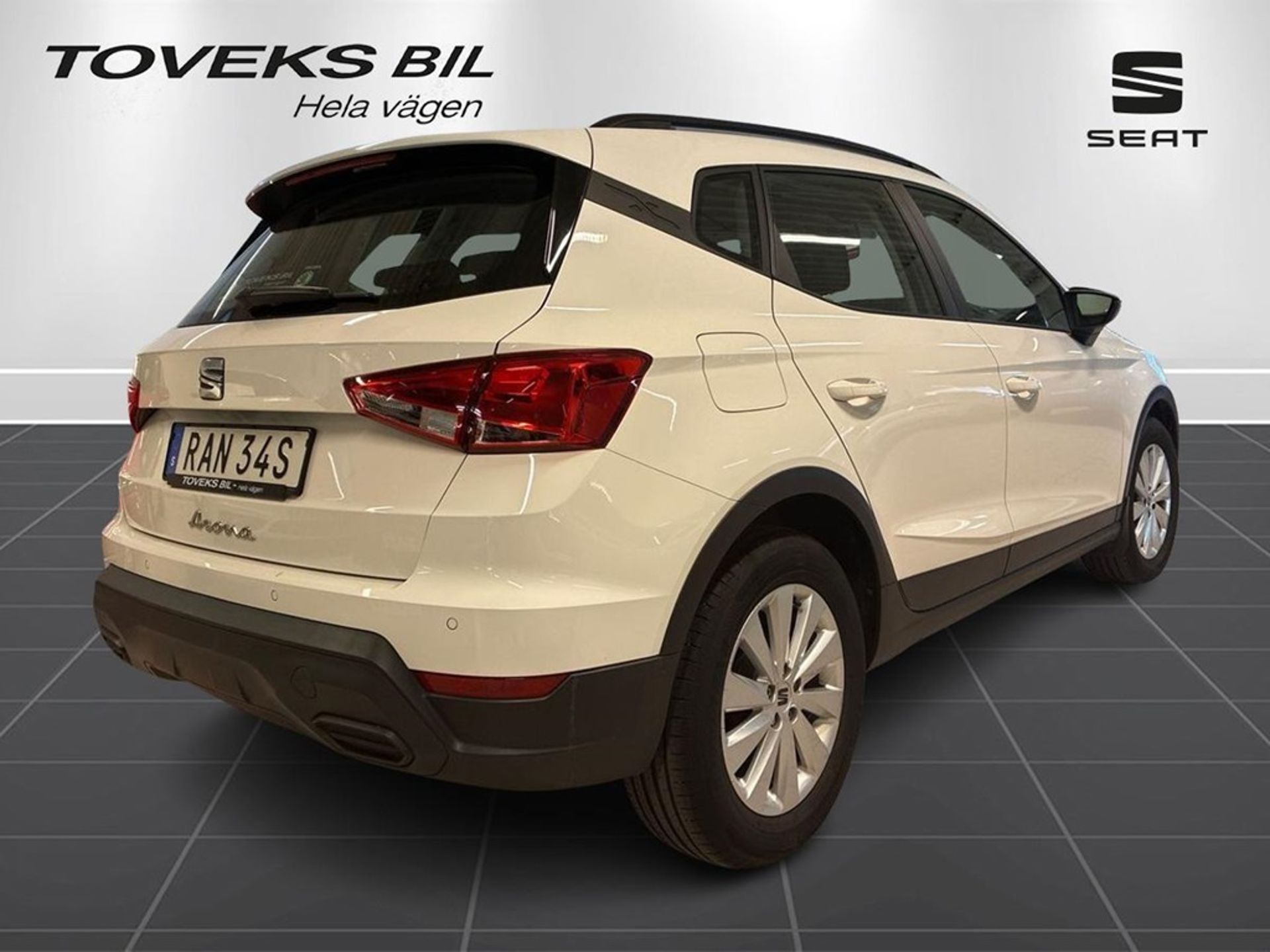 Seat Arona 1.0 TSI STYLE 95 HK 2023, bild 2/10
