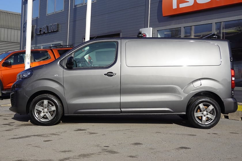 Bild 3 av Peugeot Expert Utökad Last 2.0 177 HK | VÄRMARE | KAMERA