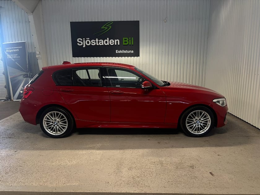 Bild 5 av BMW 118i 5-dörrars M Sport Kamera/Bluetooth handsfree