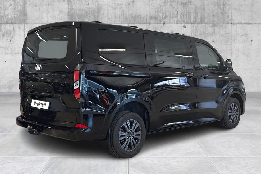 Bilde 5 av Ford Transit Custom 320 AWD / Topphengslet bakluke/ 2X Skyvedør/ Hengerfeste