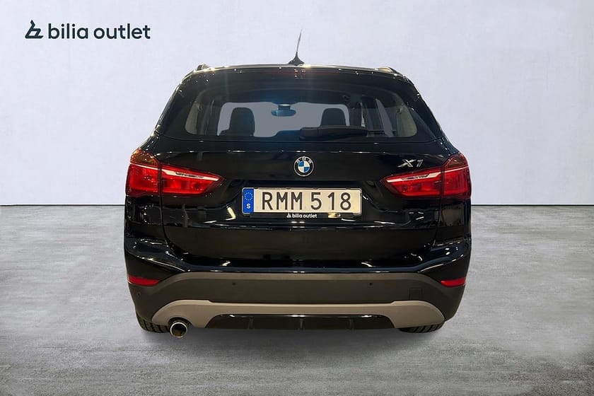 Bild 4 av BMW X1 sDrive18d Sport line Dragkrok