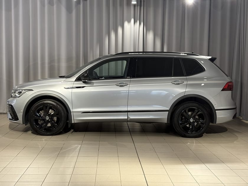 Bild 2 av Volkswagen Tiguan Allspace 7-sätes R-Line 7-sits 200hk