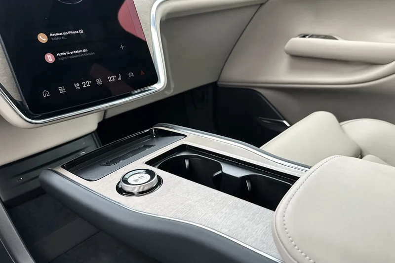 Volvo EX90 Twin Motor Performance bilde 20