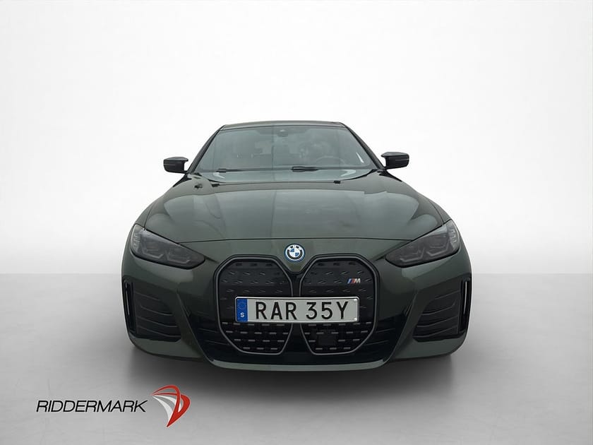 Bild 2 av BMW i4 M50 xDrive Gran Coupé M Sport H/K Skinn Kamera CarPlay Navi MOMS