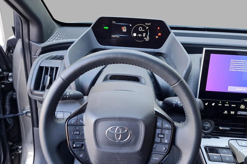 Bilde 5 av Toyota bZ4X AWD Active Tech - LED - Adaptiv cruise - Kamera +++