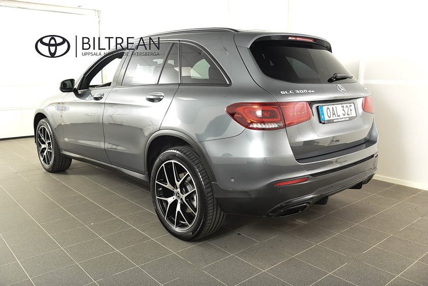 Bild 2 av Mercedes-Benz GLC 300 de 4MATIC 4M AMG  Night /Drag /Värmare