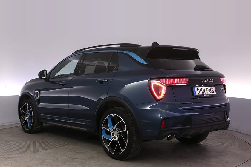 Bild 4 av Lynk & Co 01 PHEV Pano 360 Adap Farth Infinity BLIS Elstol