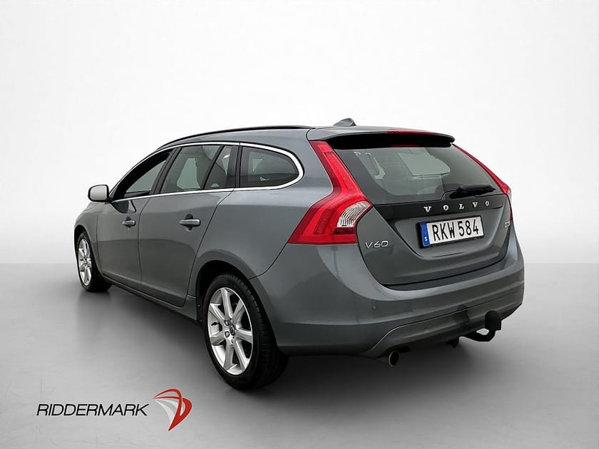 Bild 5 av Volvo V60 D3 150hk Momentum Drag Navi D-Värmare Bluetooth