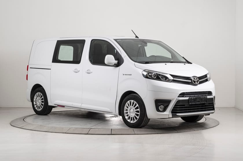 Bilde 2 av Toyota Proace Electric 75kWt Comfort L1H1 Auksjon! Les tekst!