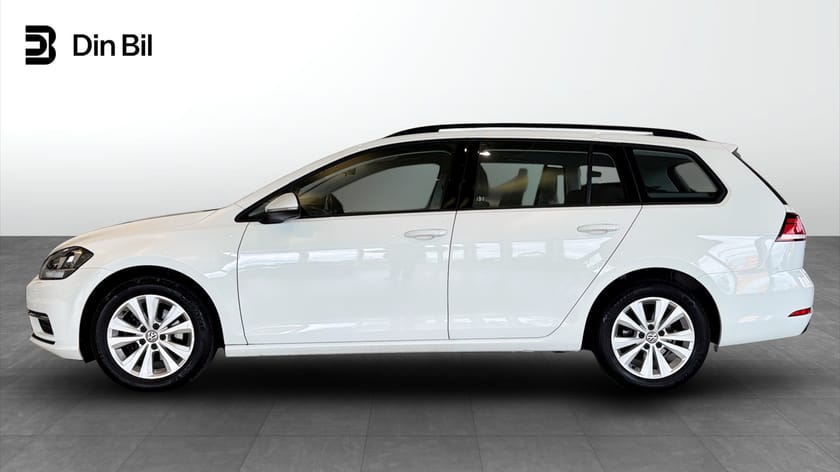Bild 2 av Volkswagen Golf Sportscombi TSI110 Drag/Backkamera