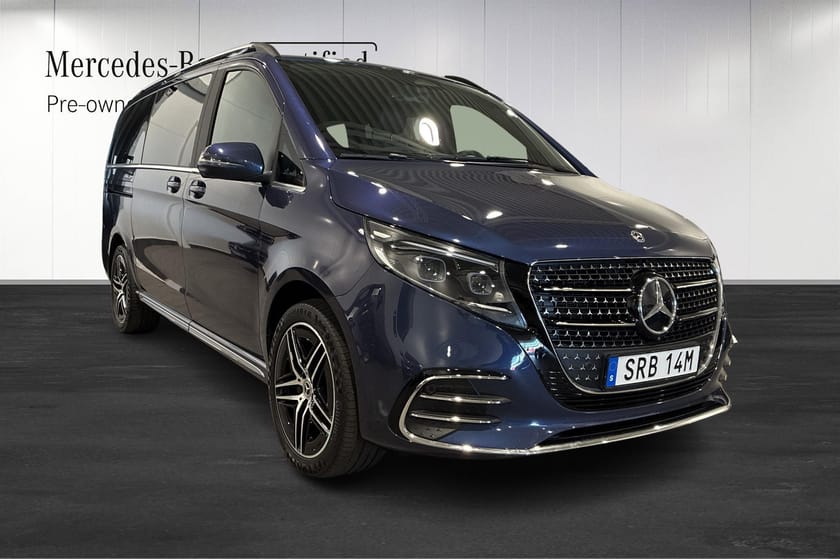 Bild 2 av Mercedes-Benz V 300d 4MATIC 3.2t 300 D 4X4 LÅNG AMG AVANTGARDE / Drag / Burmester