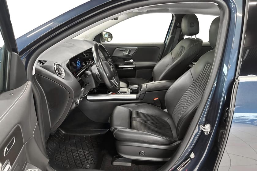 Bilde 5 av Mercedes-Benz EQA 300 4MATIC