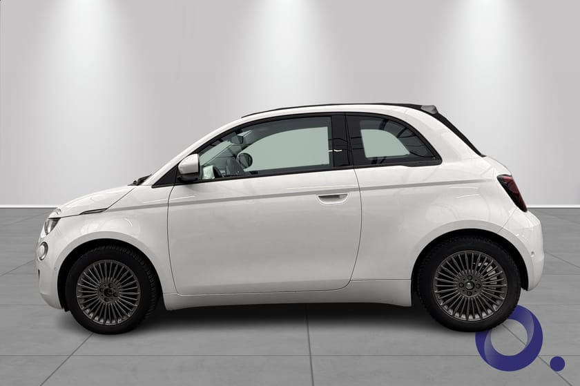 Bilde 2 av Fiat 500Ce Cabrio , Apple carplay,Godt utstyrt!