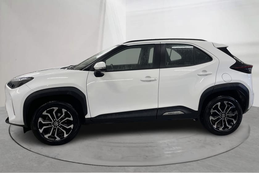 Bild 2 av Toyota Yaris Cross Hybrid AWD-i 1.5 AWD (116hk) Active Plus