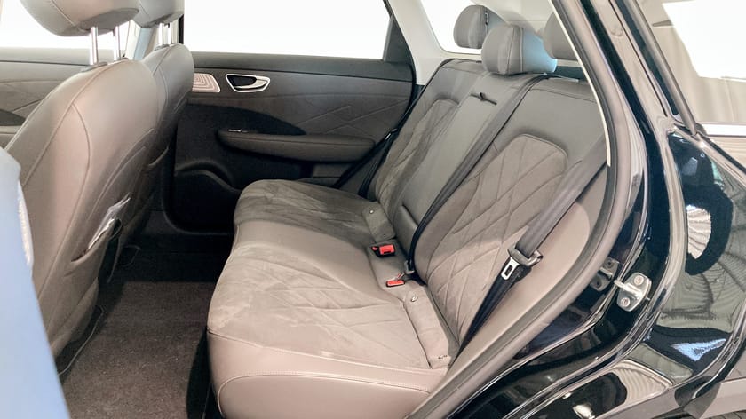 Bild 5 av MG S6 EV Dual Motor MGS6 LUXURY AWD 77KWH (BLACK) - BLACK PEARL