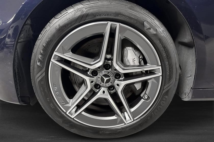Bild 5 av Mercedes-Benz E 300 T de