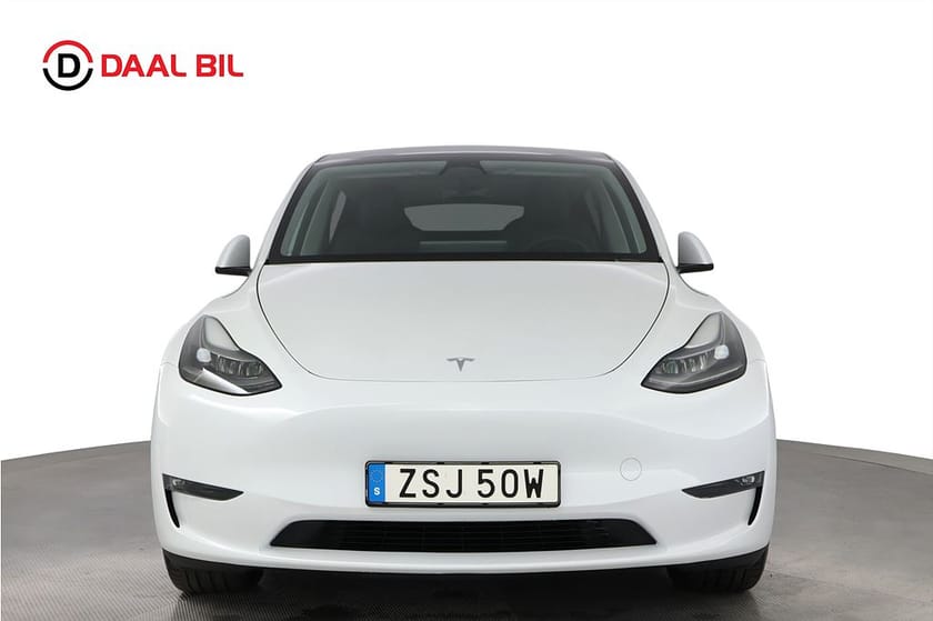 Bild 2 av Tesla Model Y Long Range AWD 514HK PANORAMA DRAG VÄRMARE B-KAMERA NFC