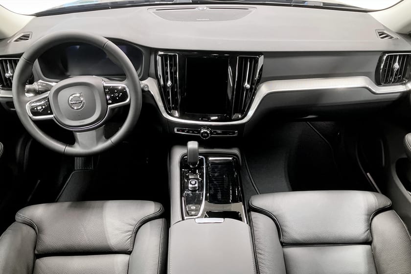 Bild 4 av Volvo V60 T6 Plus Dark Nordic Edition