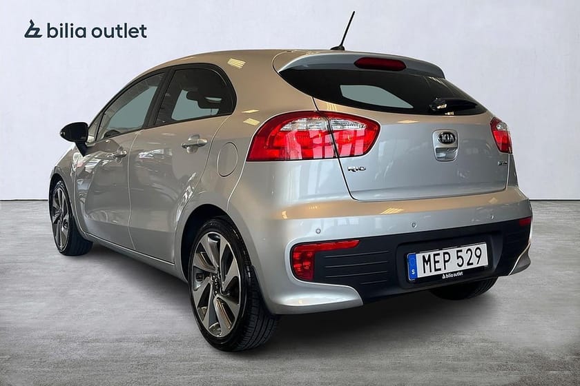 Bild 4 av Kia Rio 1.2 CVVT GLS 84 hk / Kamera Navi Rattvärme