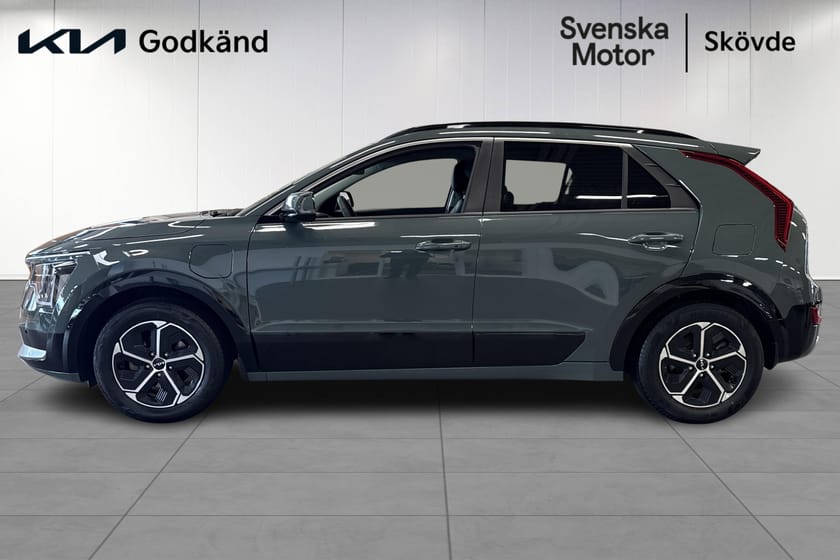 Bild 3 av Kia Niro Plug-In-Hybrid Plug-In Hybrid Advance 2023 Dragkrok Vinterhjul Toppskick