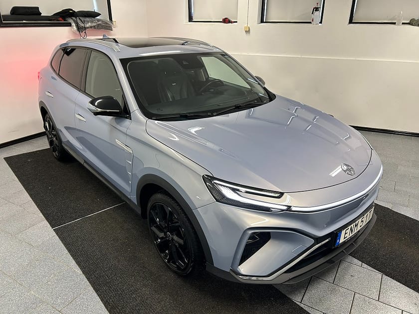 Bild 5 av MG Marvel R Performance 288 hk AWD 360 Kam Panor Läder MOMS 96% SoH