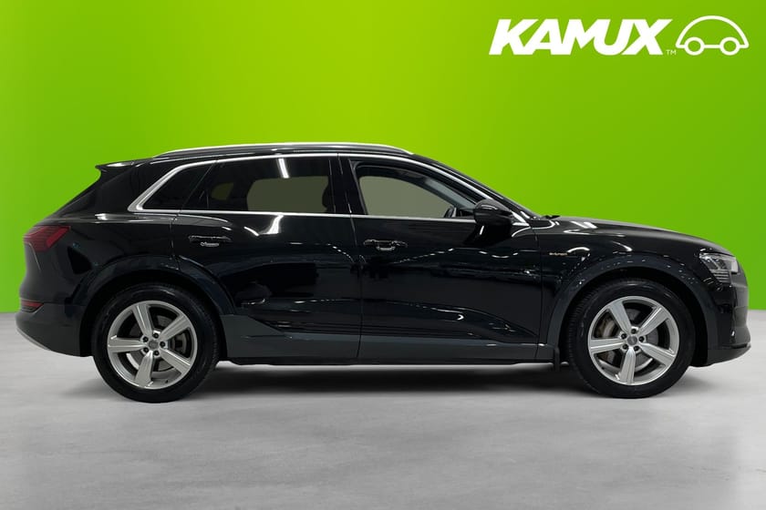 Bild 2 av Audi e-tron 50 quattro 313hk Cockpit Navi Skinn Drag MOMS GRILL PÅ KÖPET