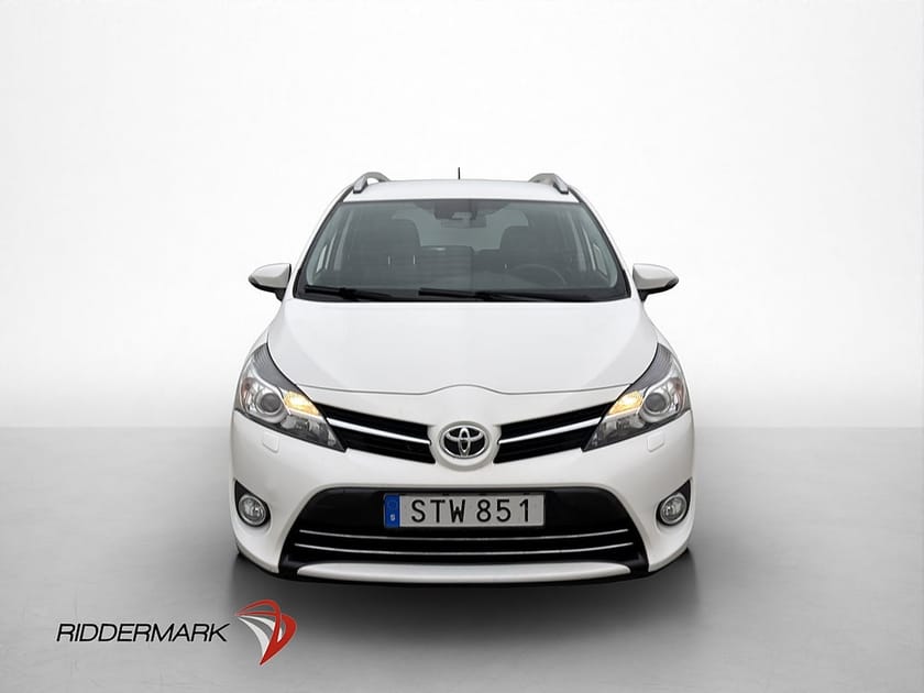 Bild 2 av Toyota Verso 147hk Intense Edition 7-Sits Kamera Farthållare