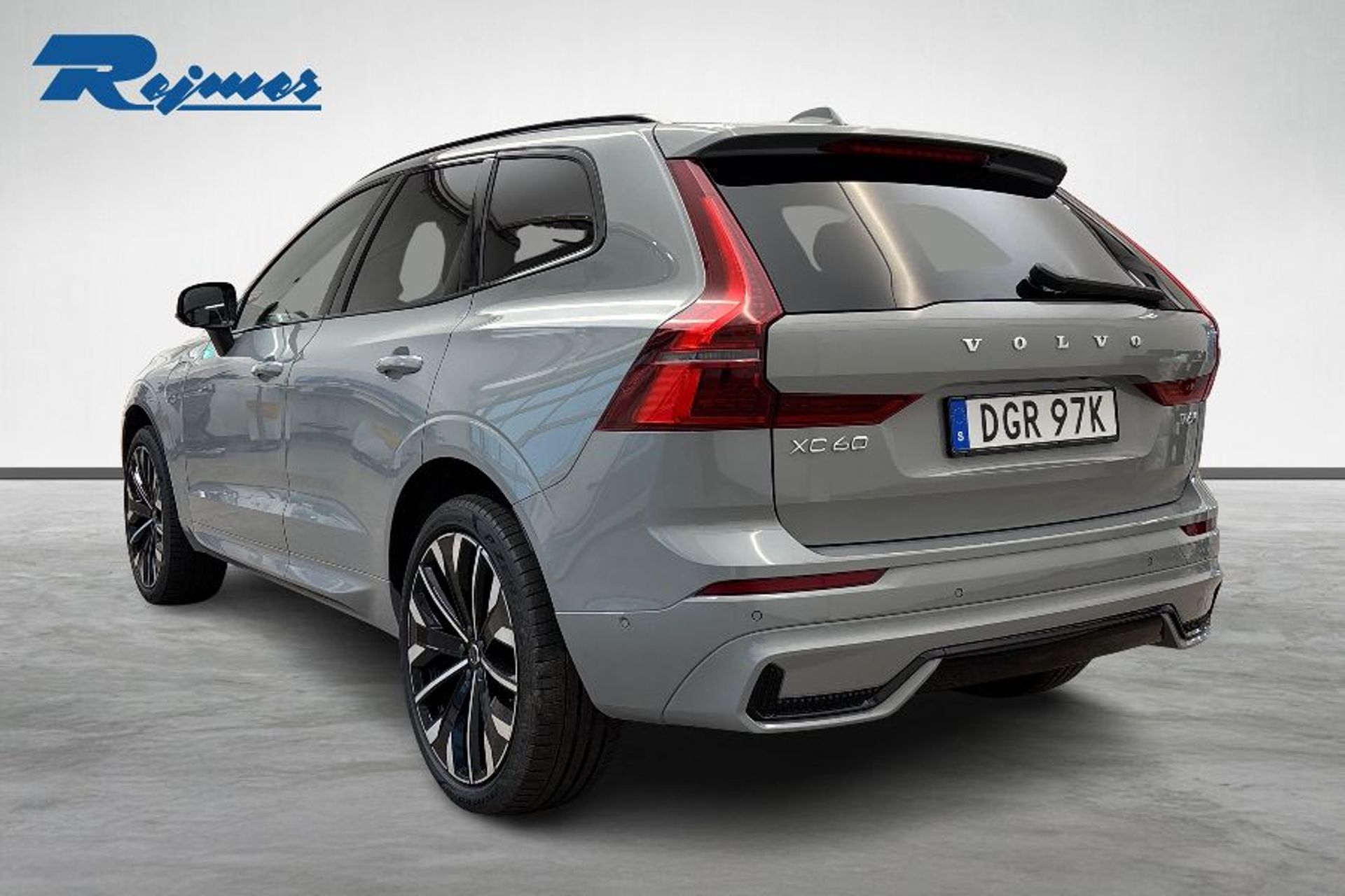 Volvo XC60 T6 Plus Dark Nordic Edition 2026, kuva 3/10