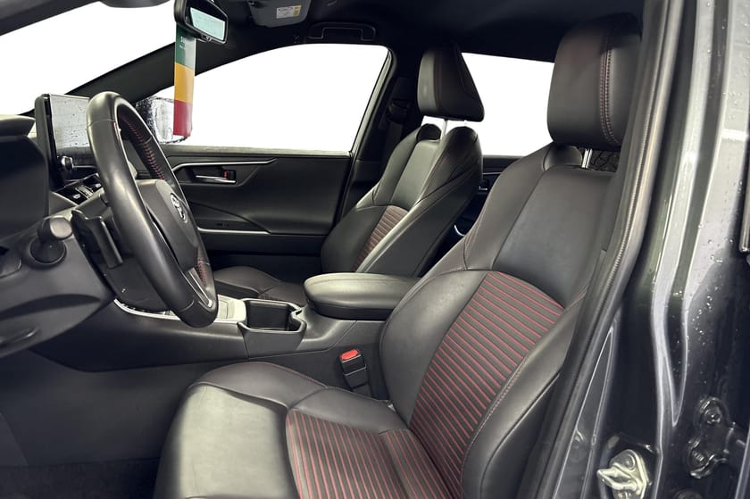Bilde 3 av Toyota RAV4 Plug-in Hybrid Active Tech AWD- I 75 km WLTP