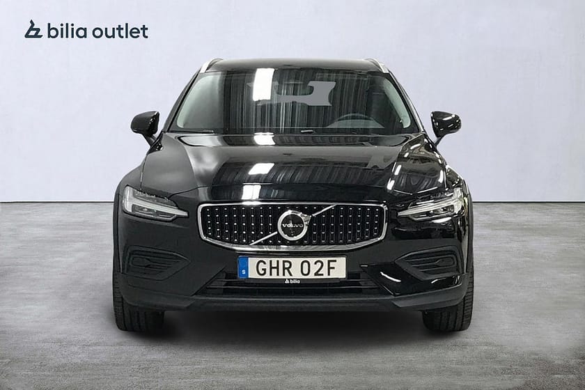 Bild 3 av Volvo V60 Cross Country B4 AWD Diesel Core 197hk Navi Drag BLIS Carplay 360°