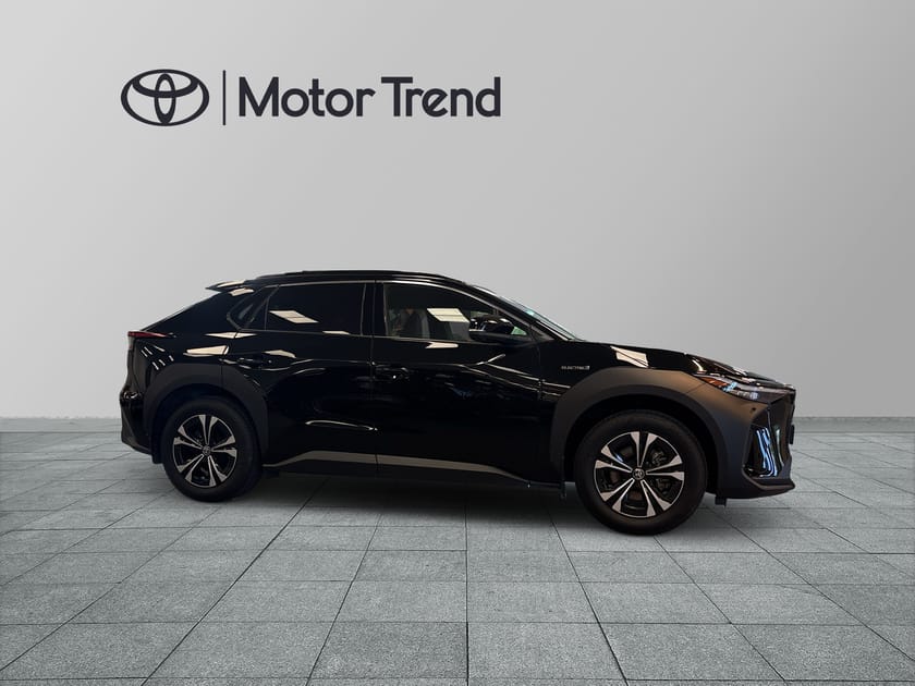 Bild 4 av Toyota bZ4X AWD EXECUTIVE S+V-HJUL