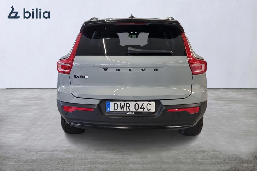Bild 5 av Volvo EX40 Twin Motor Performance Ultra Black SE I Pixel
