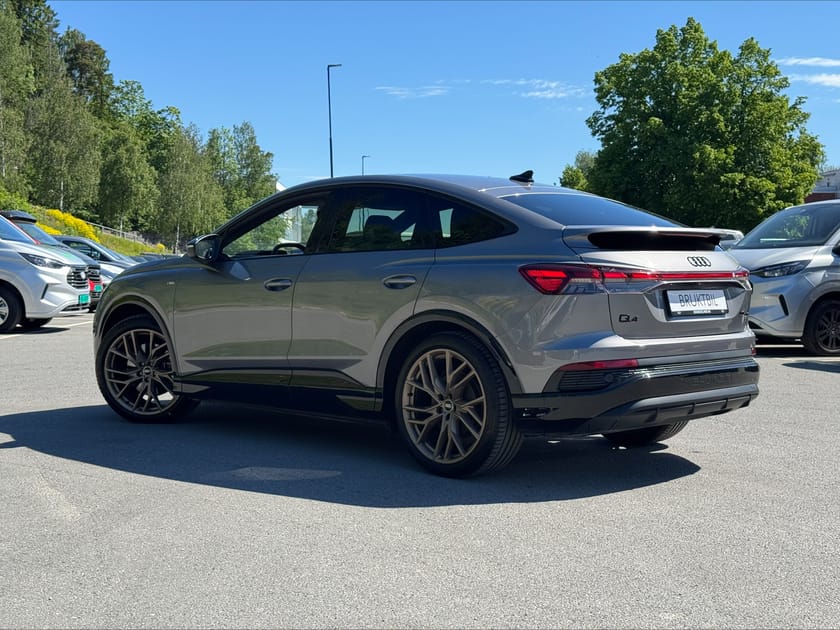 Bilde 2 av Audi Q4 50 Sportback e-tron quattro Edition One | S Line | Matrix | Krok | 21'
