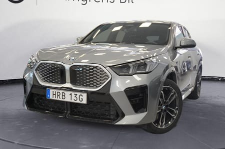 BMW iX2 xDrive30 M-Sport Adaptiv F Backkamera Rattvärme Drag